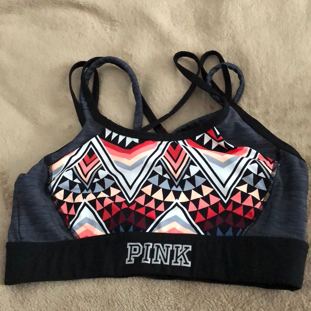 VS Ultimate Sports bra